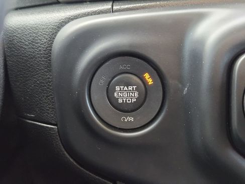 Used 2018 Jeep Wrangler Unlimited Sport S image 20