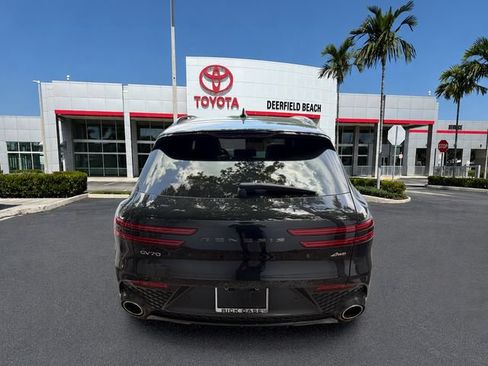 Used 2023 Genesis GV70 2.5T w/ Sport Prestige Package AWD/4WD image 5