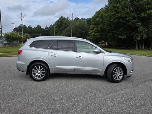 Used 2015 Buick Enclave Leather FWD image 33