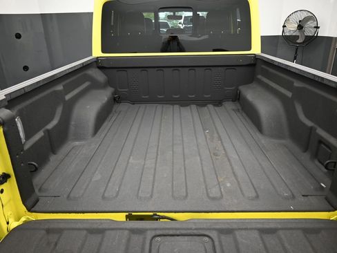 Used 2023 Jeep Gladiator Rubicon w/ LED Lighting Group image 40