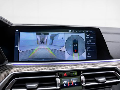 Used 2023 BMW X6 xDrive40i w/ M Sport Package image 28