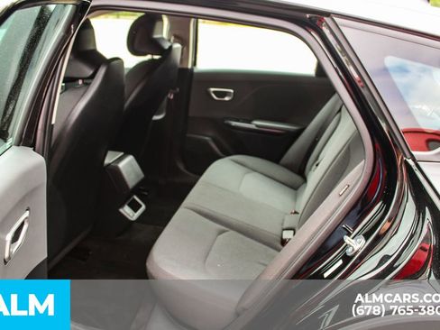 Used 2025 Kia K4 FWD image 18