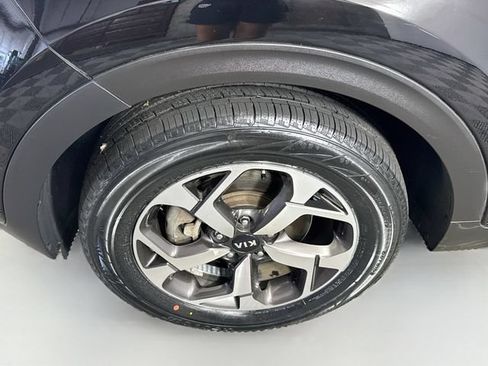 Used 2020 Kia Sportage LX AWD/4WD image 4