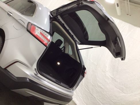 Used 2024 Ford Edge SEL AWD/4WD image 20