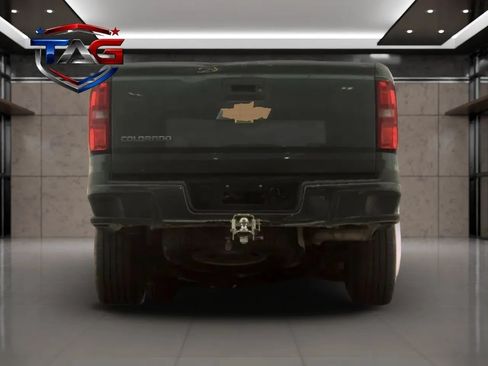 Used 2015 Chevrolet Colorado Z71 AWD/4WD image 10