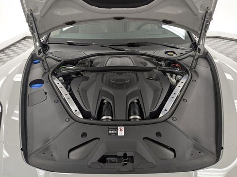 New 2026 Porsche Panamera image 25