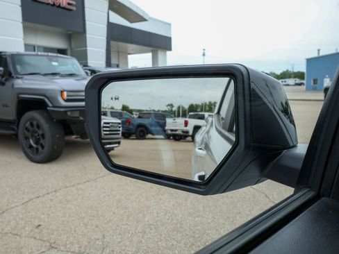 Used 2023 Chevrolet Colorado Z71 w/ Z71 Convenience Package 2 AWD/4WD image 24