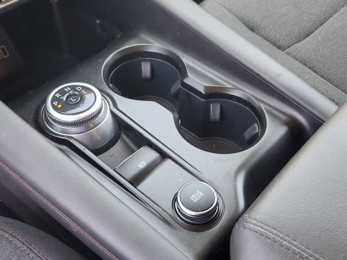 Used 2025 Ford Explorer Active RWD image 25