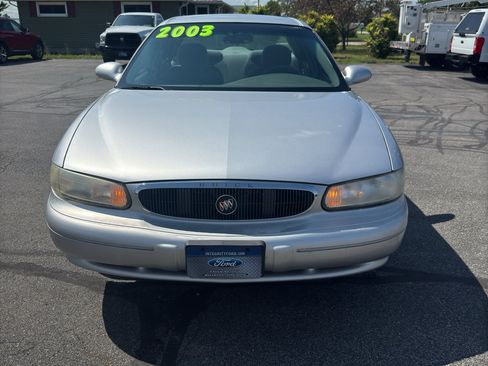 Used 2003 Buick Century Custom w/ Preferred Equipment Group 1SB FWD image 7