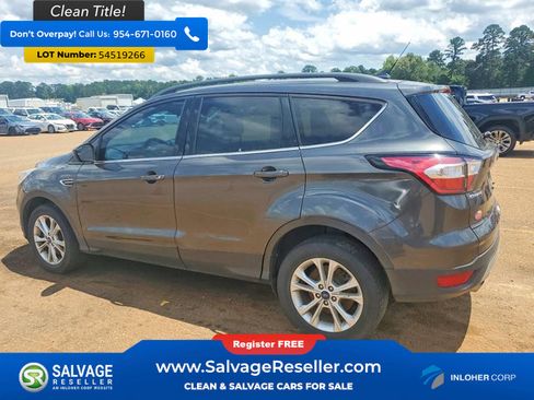 Used 2018 Ford Escape SE w/ SE Sync 3 Package AWD/4WD image 3