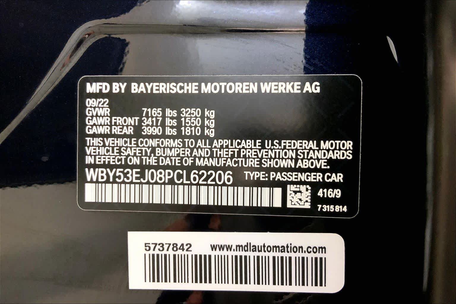Used 2023 BMW i7 xDrive60 w/ Executive Package 2 AWD/4WD image 36