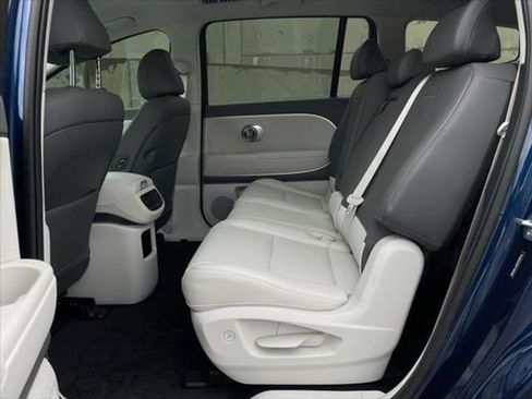 New 2026 Hyundai Ioniq 9 SEL image 35