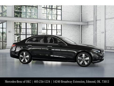 Used 2025 Mercedes-Benz C 300 4MATIC Sedan image 14