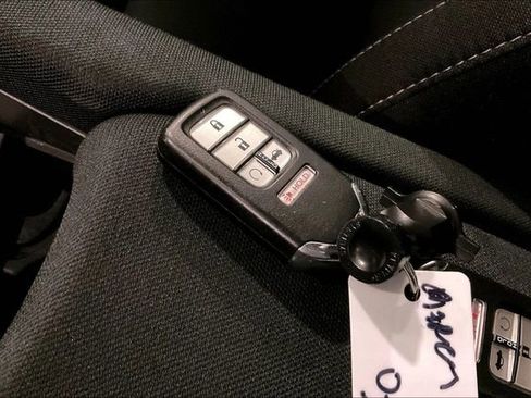 Used 2019 Honda Civic EX image 11