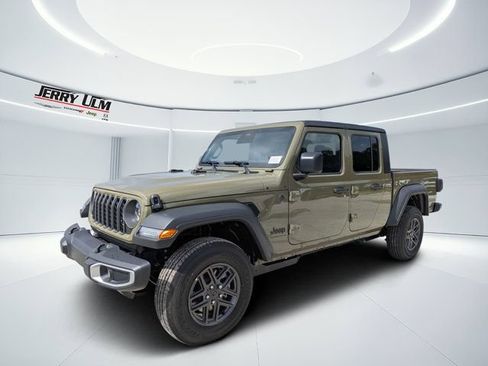 New 2026 Jeep Gladiator Sport AWD/4WD image 7