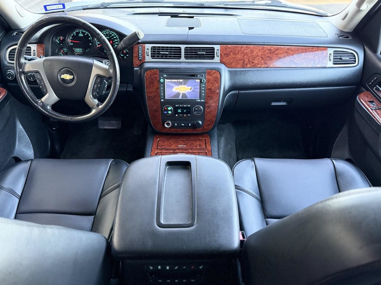 Used 2013 Chevrolet Suburban LTZ AWD/4WD image 11