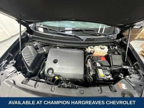 Certified 2023 Chevrolet Traverse LT w/ Rear Camera Mirror Package image 38