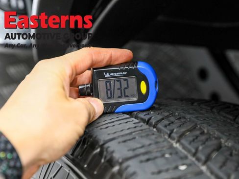 Used 2024 RAM 2500 Big Horn w/ Bed Utility Group image 27