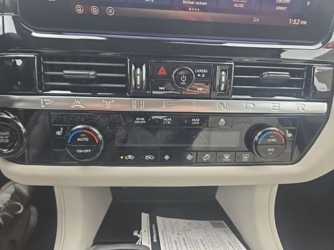 New 2026 Nissan Pathfinder SL AWD/4WD image 19