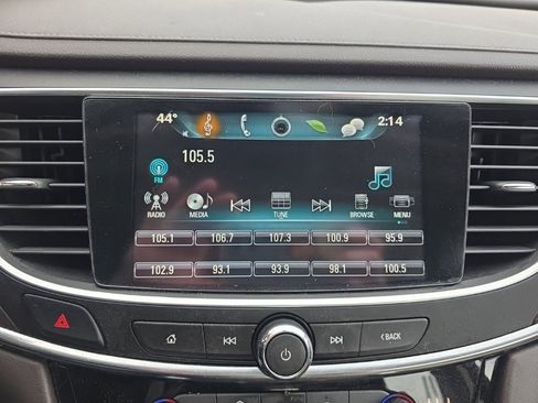 Used 2019 Buick LaCrosse Preferred image 23