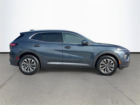 New 2026 Buick Envision Preferred image 3