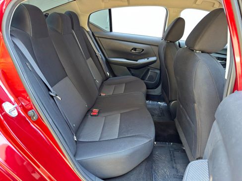 Used 2024 Nissan Sentra SV FWD image 32