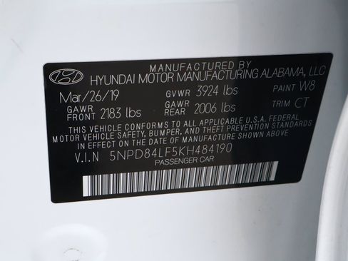 Used 2019 Hyundai Elantra Value Edition w/ Winter Weather Package FWD image 20