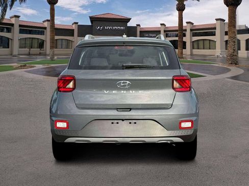 New 2026 Hyundai Venue SEL FWD image 6