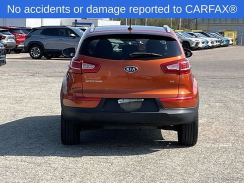 Used 2011 Kia Sportage EX w/ Premium Pkg w/Leather Seats AWD/4WD image 6