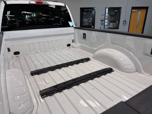 Used 2023 Ford F350 XLT w/ FX4 Off-Road Package AWD/4WD image 23