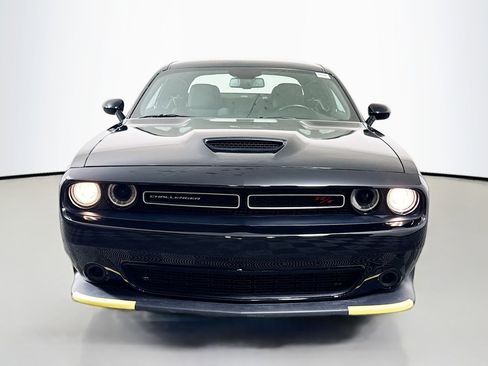 Used 2023 Dodge Challenger R/T image 2