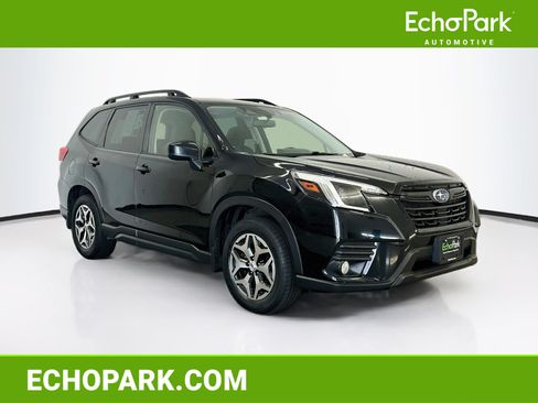 Used 2023 Subaru Forester Premium AWD/4WD image 1