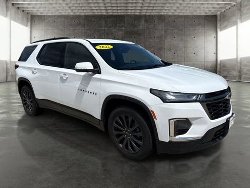 Used 2022 Chevrolet Traverse RS AWD/4WD image 3