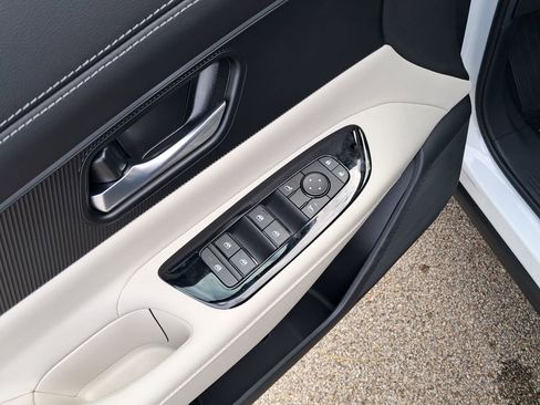 New 2026 Nissan Murano SV AWD/4WD image 22
