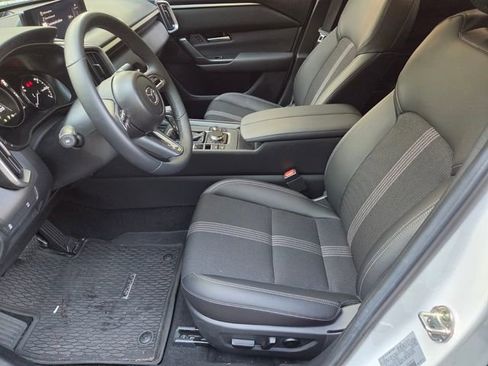 Used 2025 MAZDA CX-50 AWD 2.5 S w/ Weather Package image 9