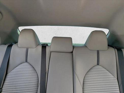 Used 2024 Toyota Camry SE FWD image 15