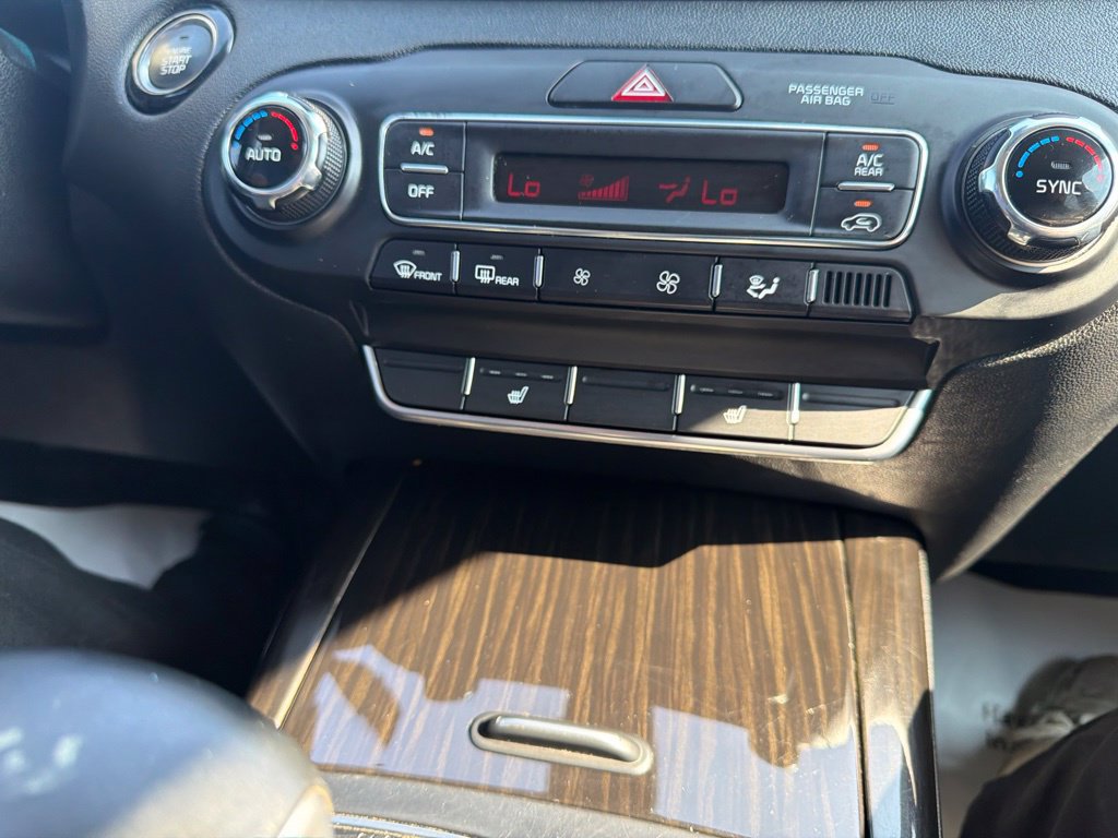 Used 2020 Kia Sorento EX FWD image 28