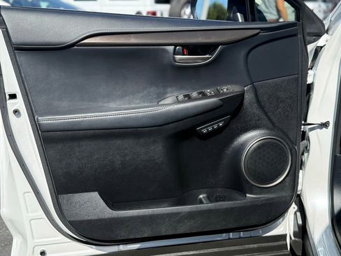 Used 2016 Lexus NX 200t FWD image 16