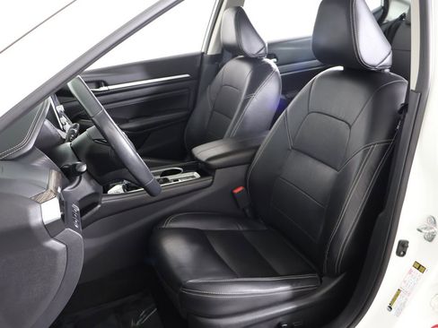 Used 2022 Nissan Altima 2.5 SL image 32
