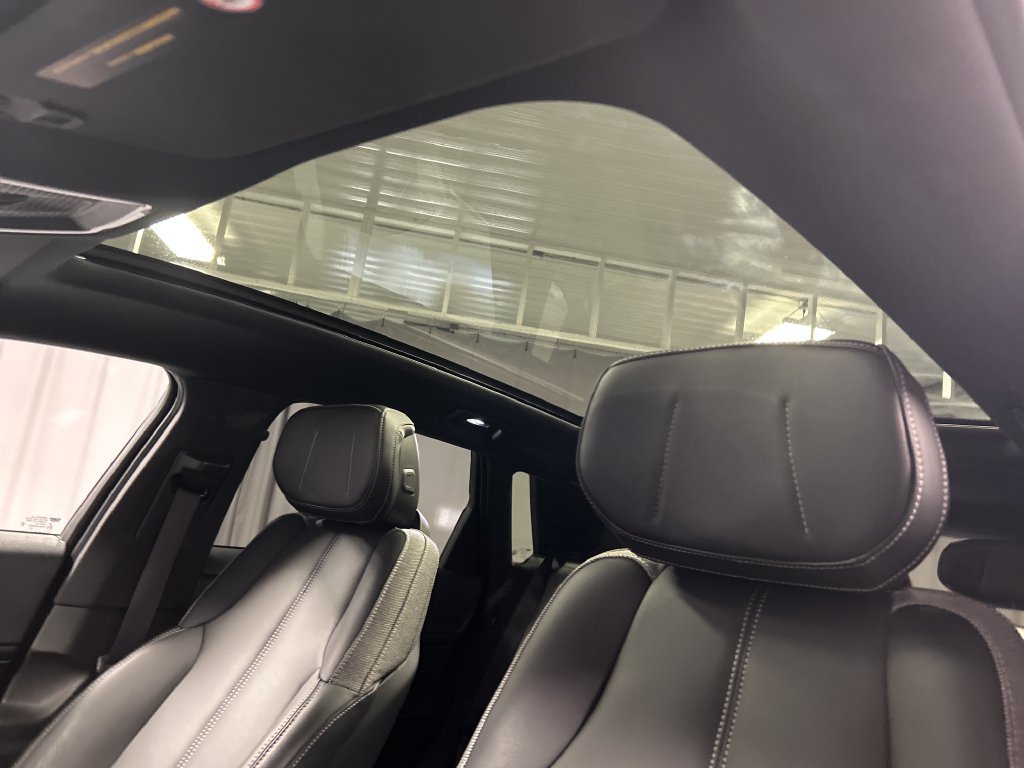 Used 2024 Cadillac Lyriq Tech RWD image 22