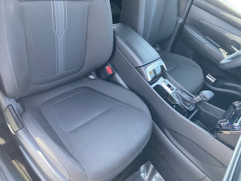 Used 2025 Hyundai Tucson SEL image 8