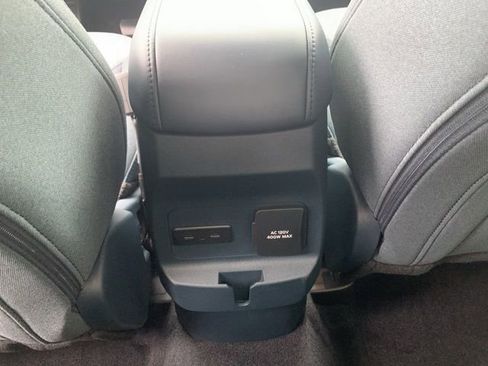 New 2025 Ford Maverick XLT w/ XLT Luxury Package image 26