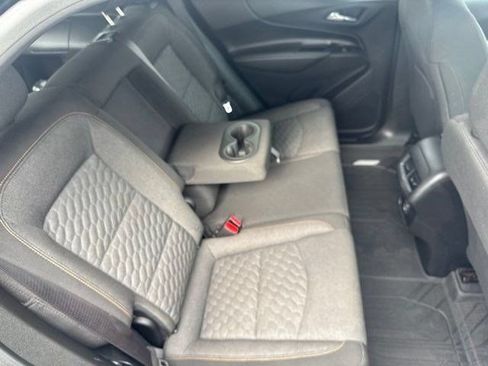 Used 2019 Chevrolet Equinox LT FWD image 40