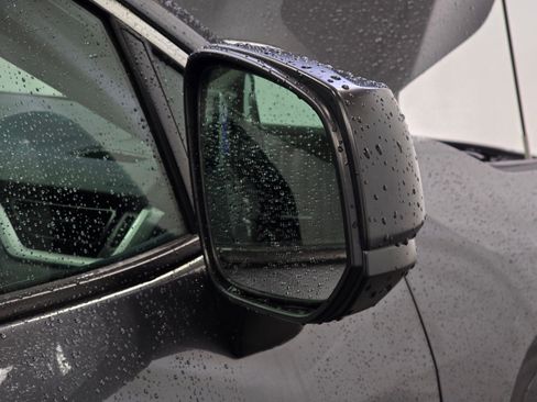 Used 2025 Toyota RAV4 LE image 29