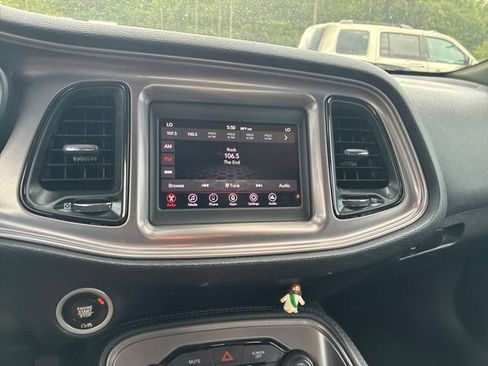 Used 2023 Dodge Challenger SXT RWD image 6