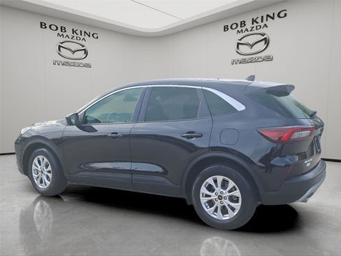 Used 2023 Ford Escape Active w/ Tech Pack #2 image 4