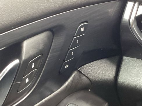 Used 2020 Chevrolet Traverse High Country image 18