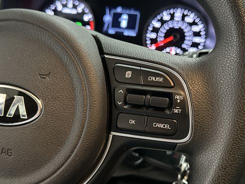 Used 2019 Kia Sportage LX AWD/4WD image 24