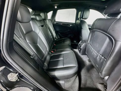 Used 2018 Porsche Macan S AWD/4WD image 35