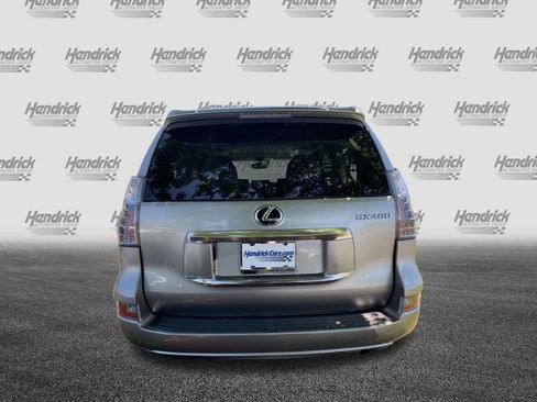 Certified 2023 Lexus GX 460 Premium AWD/4WD image 9
